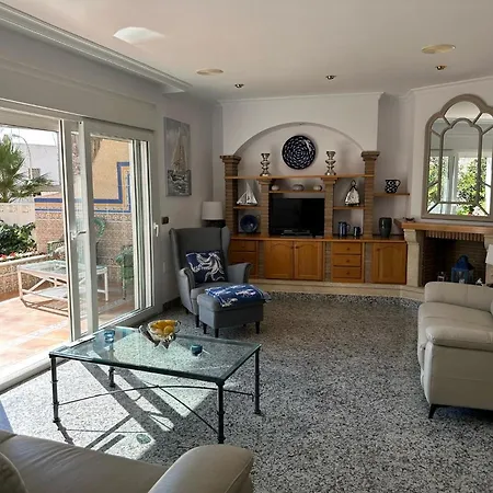Large Private Pool And Garden Near Roquetas de Mar