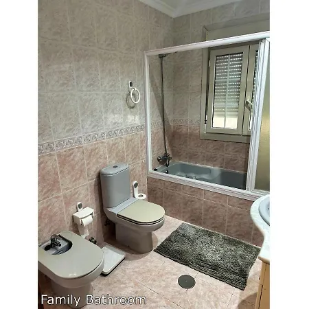 Large Private Pool And Garden Near