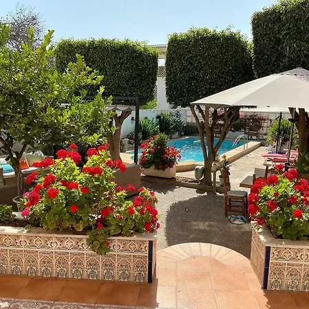Holiday home Large Private Pool And Garden Near Roquetas de Mar